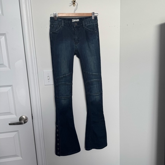 Free people Dark Wash Flare bell bottom button Jeans 24 - Picture 3 of 6